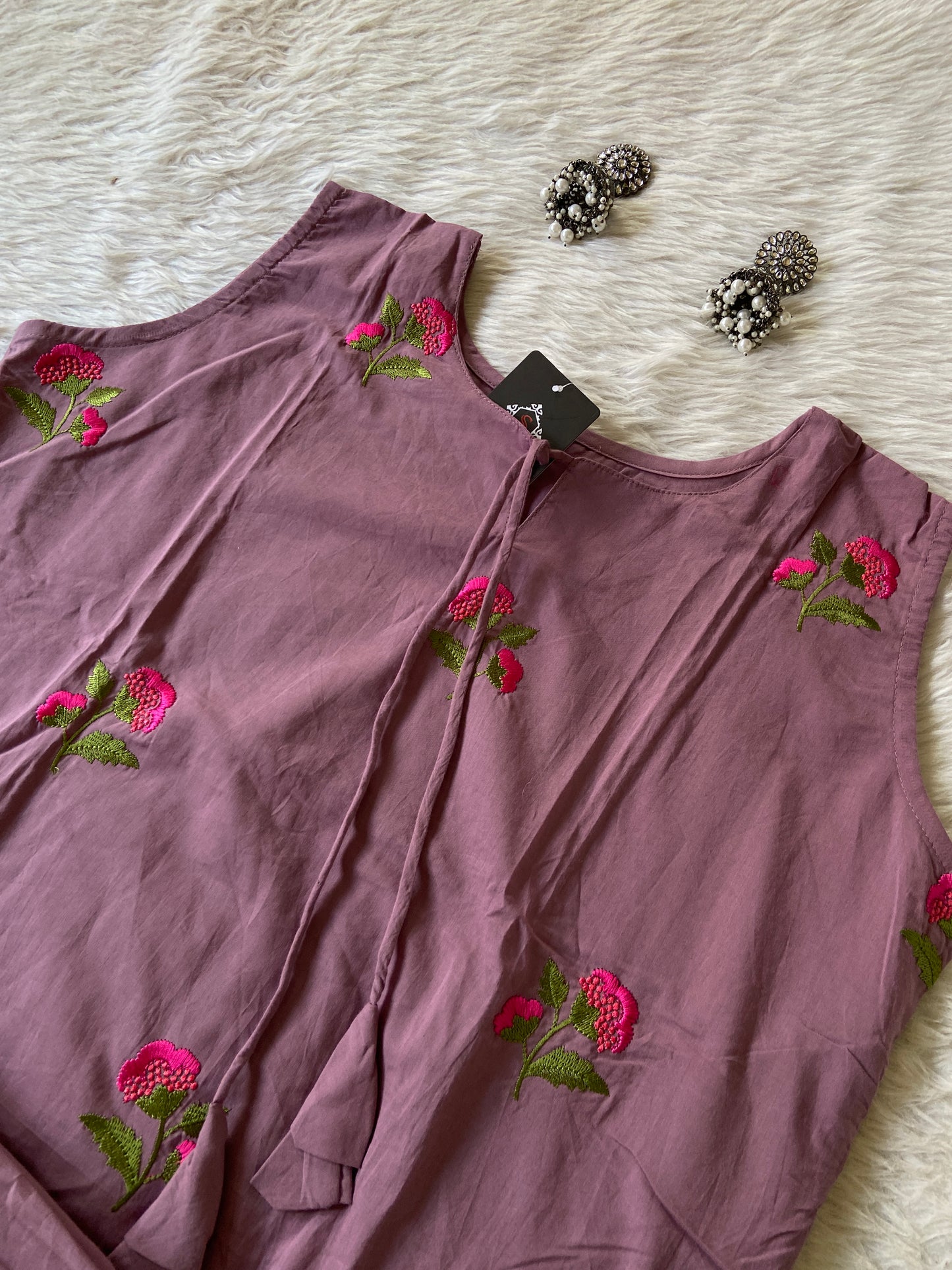 Sleeveless Cotton Aline Kurti With Flower Embroidery Work With Plain Full Flair Palazzo . Cotton Aline Kurti Sets For Women