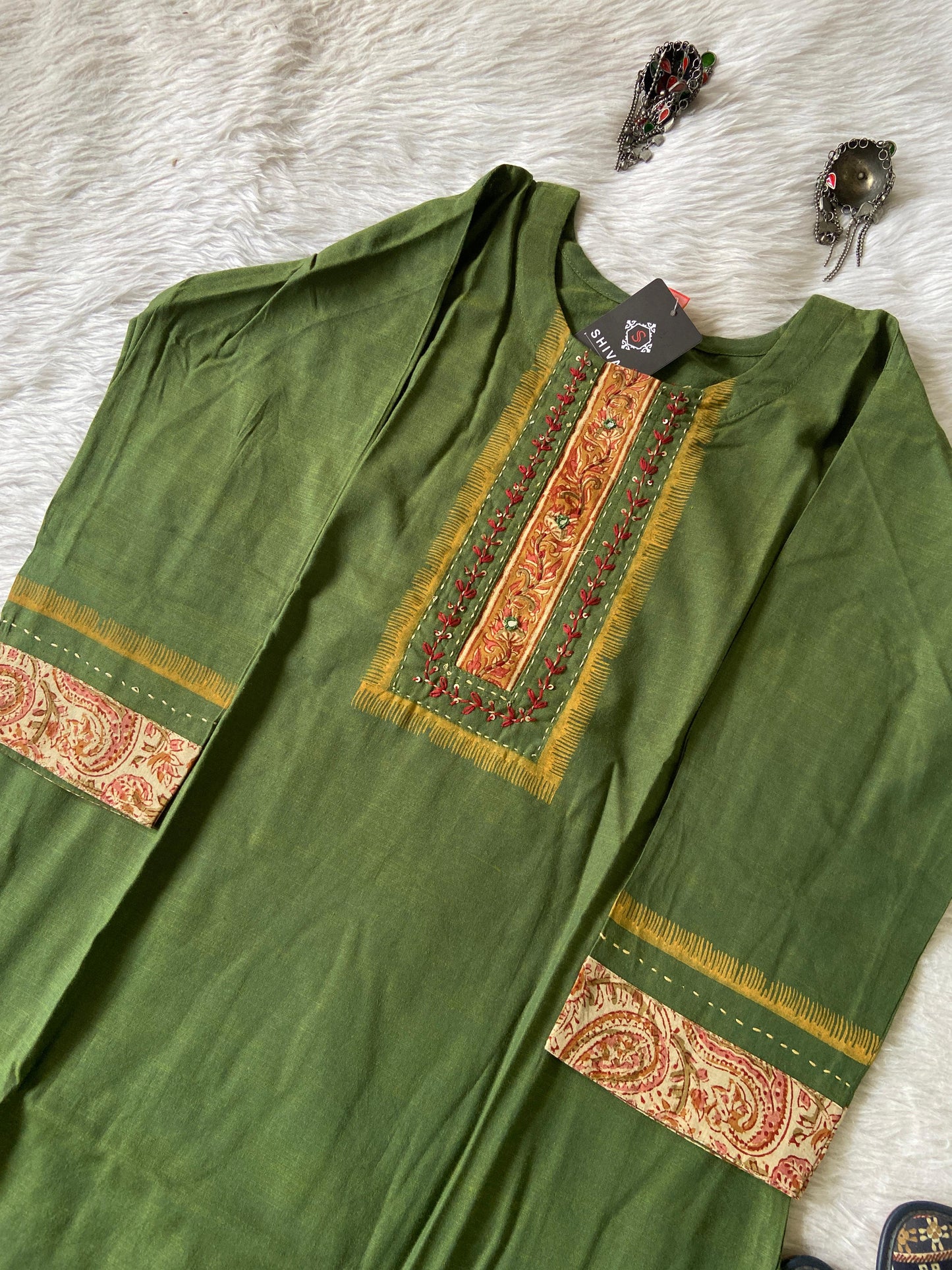 Beautiful Patch Work, Gamthi Work Cotton StraightCut Kurti For Women