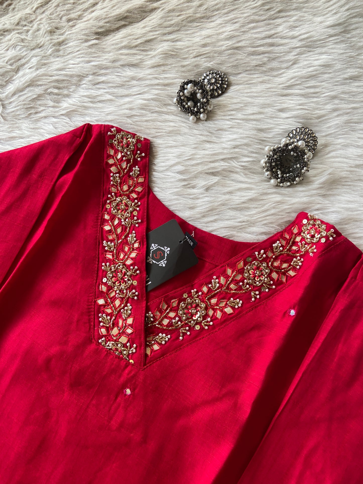 VNeck With Beautiful Handwork, StraightCut Kurti With Palazzo. Silk StraightCut Kurti Sets For Women