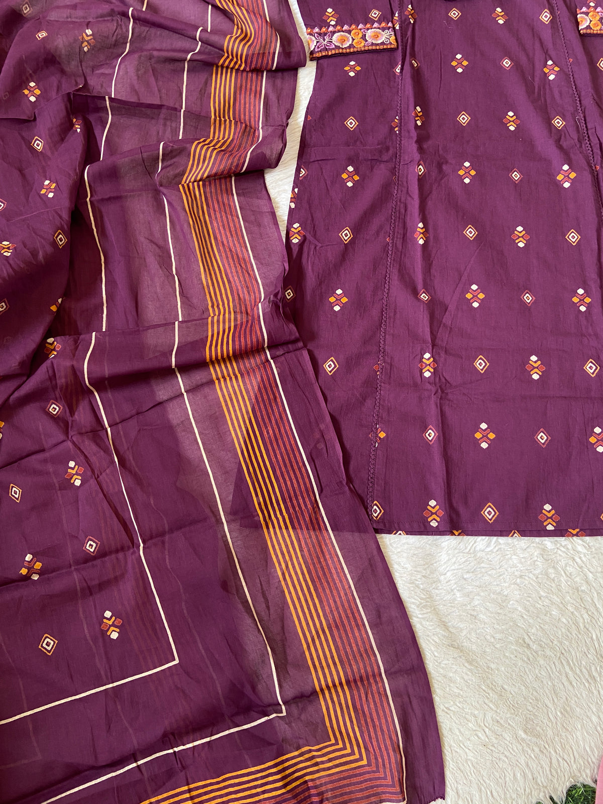V-Neck Style, Embroidery Work Cotton Straight Cut Kurti With Pant And Dupatta. Cotton Suit Sets For Women Online India. Shop the Latest Festive Summer Collection at Shivani Designer Kurti.