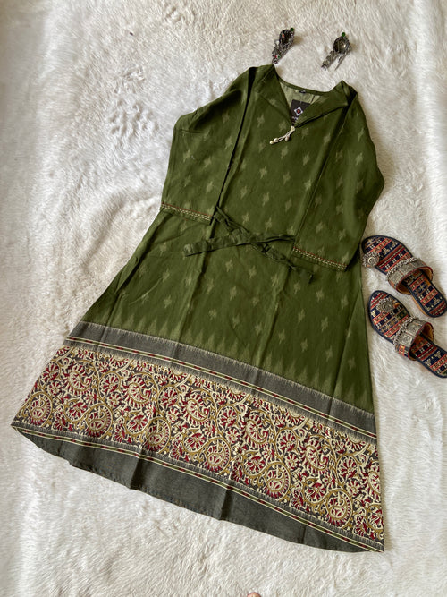 Cotton Midi, Cotton Aline Kurti. Cotton Kurti For Women online India. Shop the Latest Festive Summer Collection at Shivani Designer Kurti.