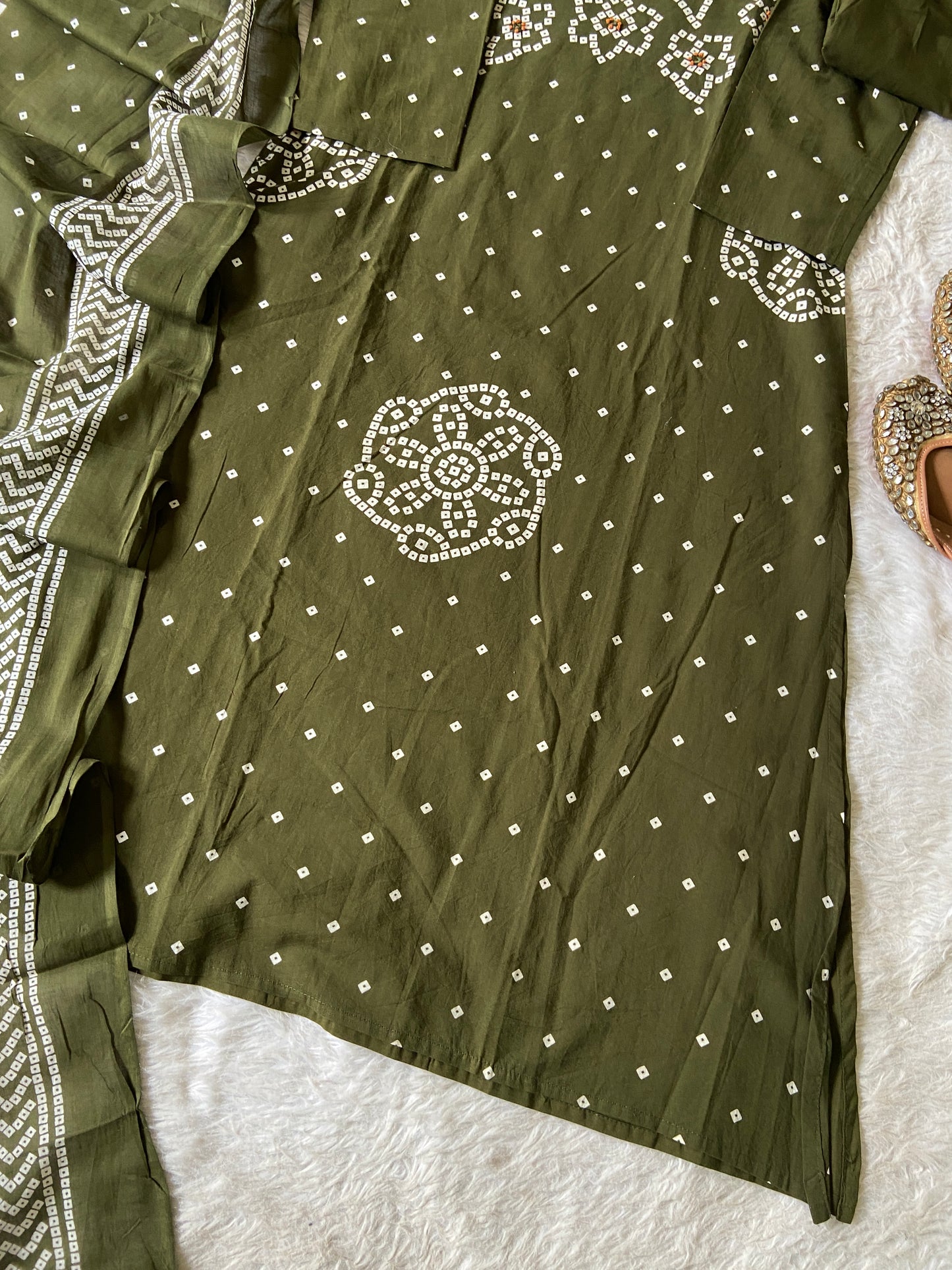 Bandani / Bandhej Print Cotton Aline Kurti With Palazzo And Dupatta.. Cotton Suit Sets For Women Online India. Shop the Latest Festive Summer Collection at Shivani Designer Kurti.