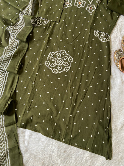 Bandani / Bandhej Print Cotton Aline Kurti With Palazzo And Dupatta.. Cotton Suit Sets For Women Online India. Shop the Latest Festive Summer Collection at Shivani Designer Kurti.
