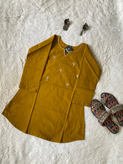 Cotton Short Kurti With Mirror Work. Short Kurti For Women Online India. Shop the Latest Festive Summer Collection at Shivani Designer Kurti.