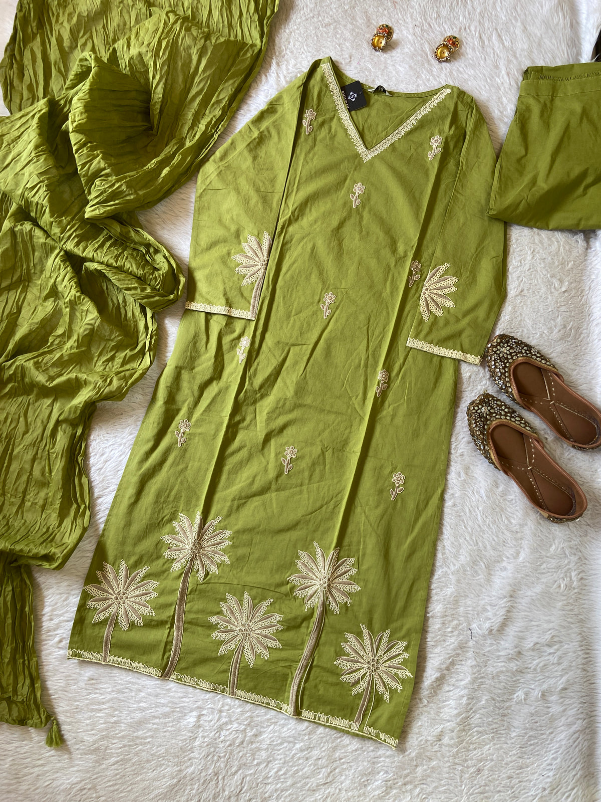 Flower Embroidery Work Cotton Straight Kurti, Pant And Dupatta. Cotton Suit Sets For Women Online India. Shop the Latest Festive Summer Collection at Shivani Designer Kurti.