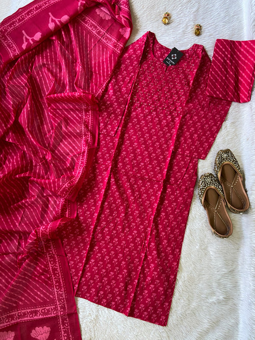 Jaipuri Cotton Straight Kurti, Pant And Dupatta. Cotton Kurti Suits For Women Online India. Shop the Latest Festive Summer Collection at Shivani Designer Kurti.