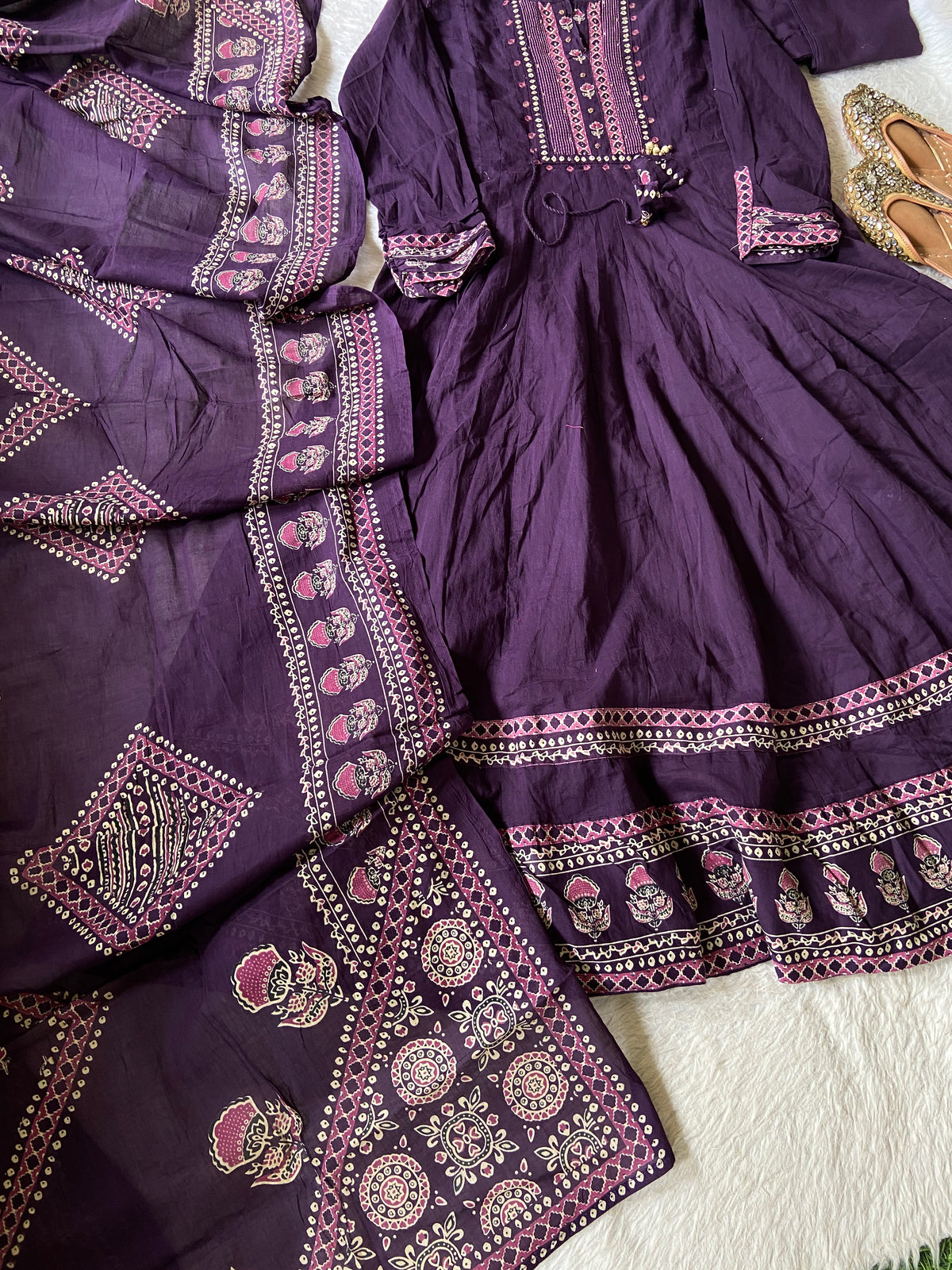 Full Sleeve Cotton Anarkali Kurti, Pant And Dupatta. Cotton Anarkali Kurti Suits For Women Online India. Shop the Latest Festive Summer Collection at Shivani Designer Kurti.