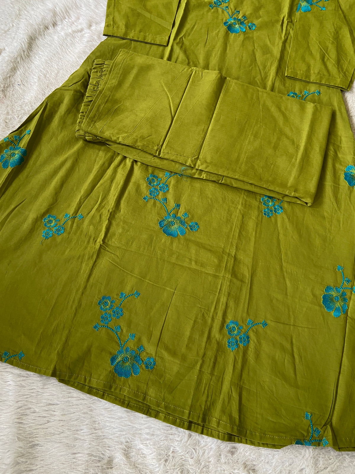 Embroidery Work Cotton Aline Kurti And Palazzo. Cotton Aline Kurti Sets For Women Online India. Shop the Latest Festive Summer Collection at Shivani Designer Kurti.