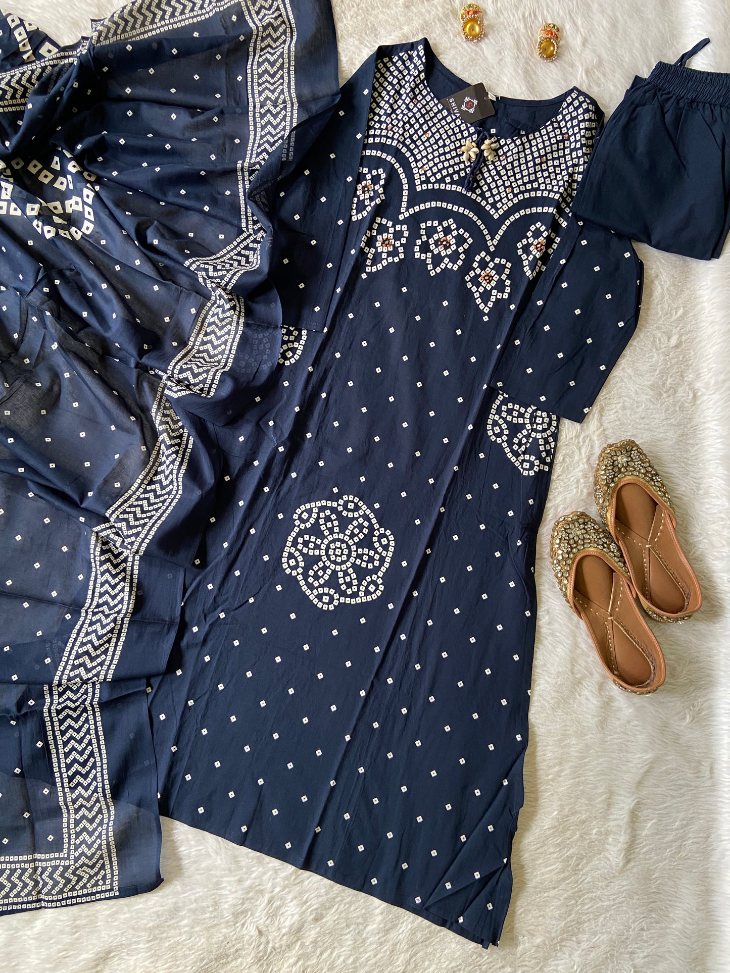 Bandani / Bandhej Print Cotton Aline Kurti With Palazzo And Dupatta.. Cotton Suit Sets For Women Online India. Shop the Latest Festive Summer Collection at Shivani Designer Kurti.