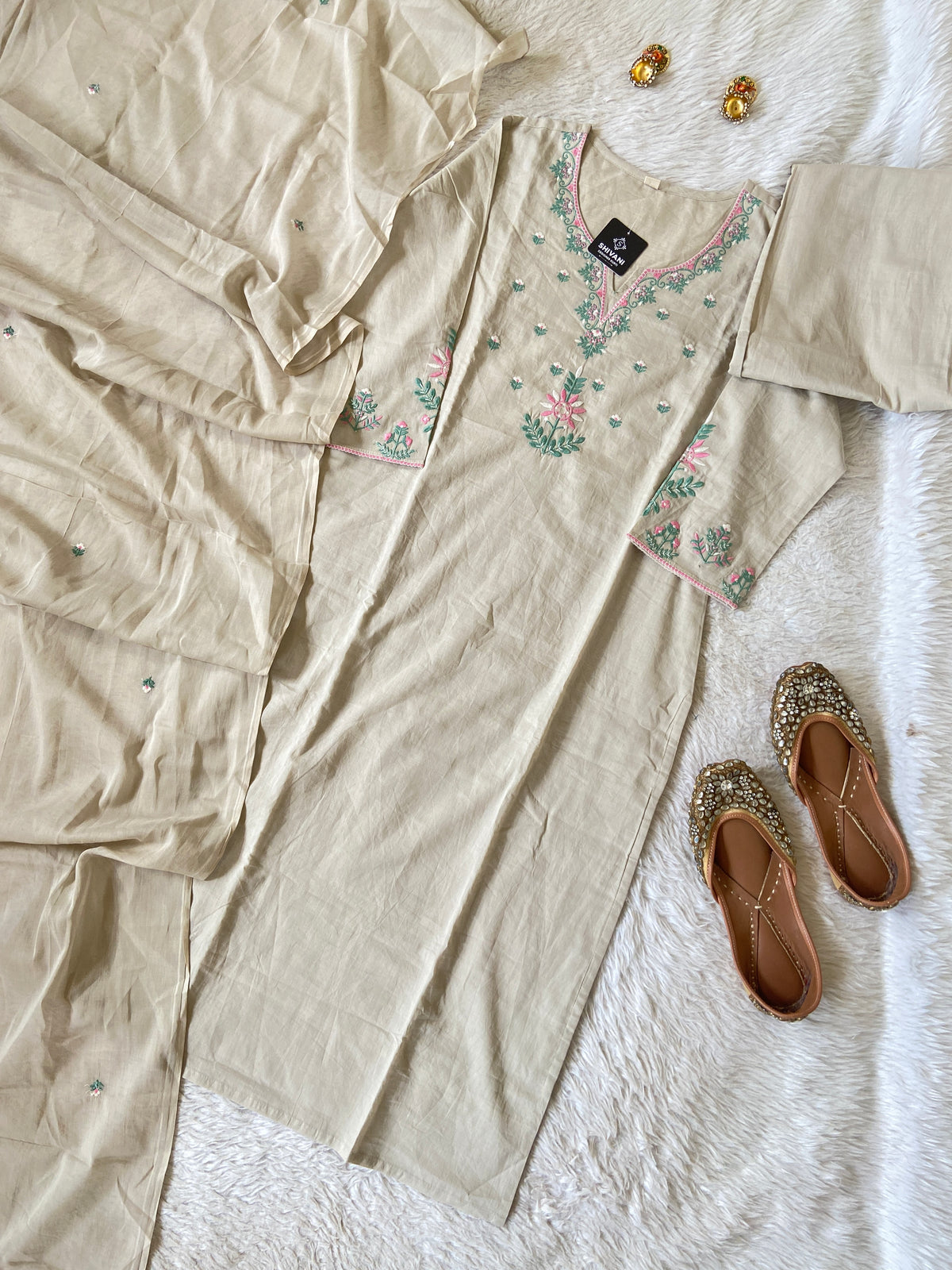 Embroidery Work Cotton Straight Cut Kurti With Pant And Dupatta. Cotton Suit Sets For Women Online India. Shop the Latest Festive Summer Collection at Shivani Designer Kurti.