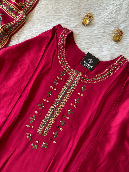 Handwork Short Kurti With Farsi Salwar And Dupatta. Silk Suit Sets For Women Online India. Shop the Latest Festive Summer Collection at Shivani Designer Kurti.