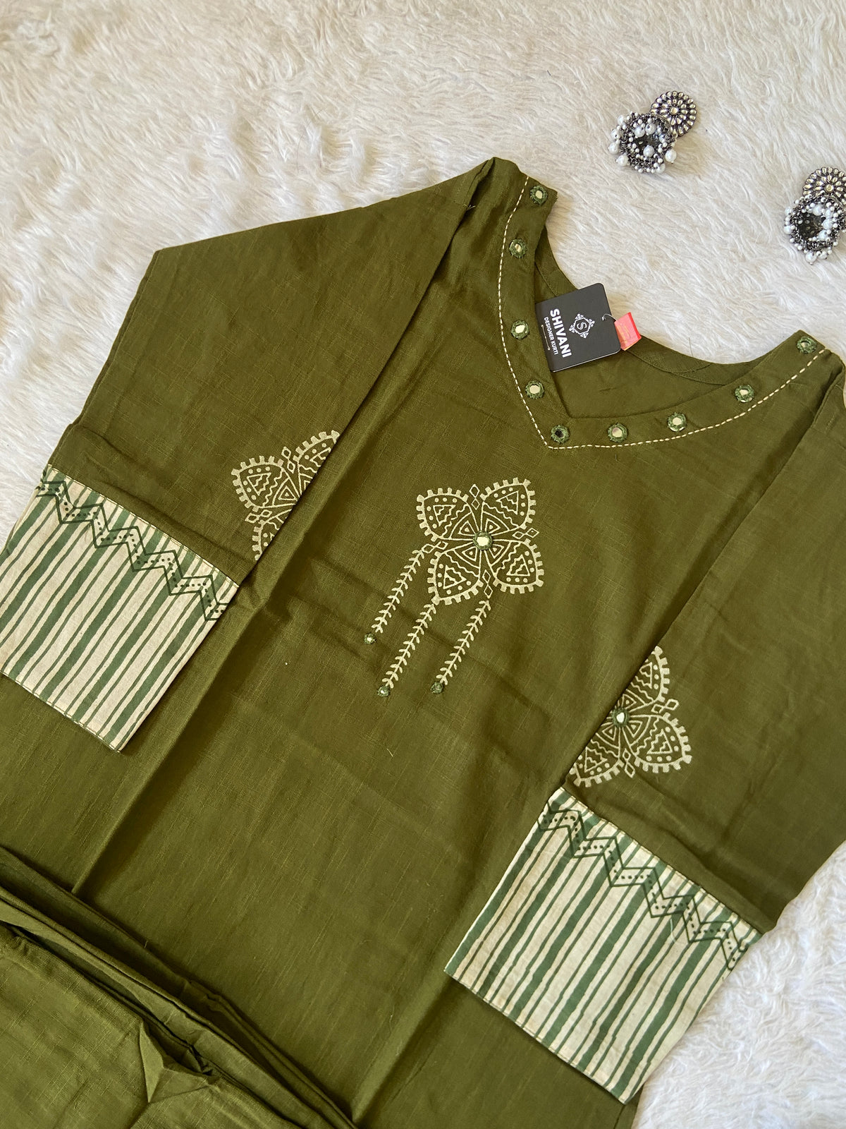 Mirror Work With Block Print Cotton Aline Kurti With Palazzo. Cotton Kurti Sets For Women Online India. Shop the Latest Festive Summer Collection at Shivani Designer Kurti.