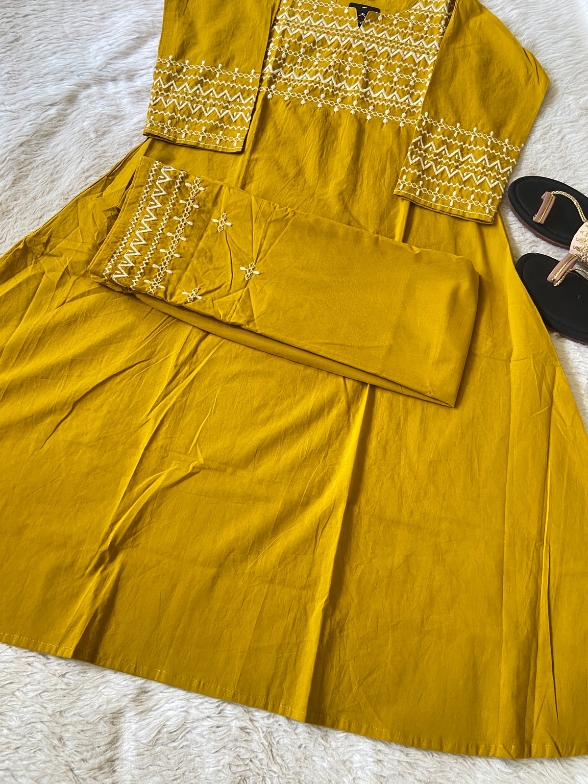 Flower Embroidery Work Cotton Aline Kurti With Palazzo. Cotton Kurti Sets For Women Online India. Shop the Latest Festive Summer Collection at Shivani Designer Kurti.