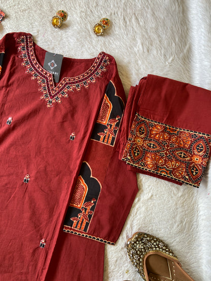 Sleeve Patch Work Cotton Straight Kurti, Pant And Dupatta. Cotton Suit Sets For Women Online India. Shop the Latest Festive Summer Collection at Shivani Designer Kurti.