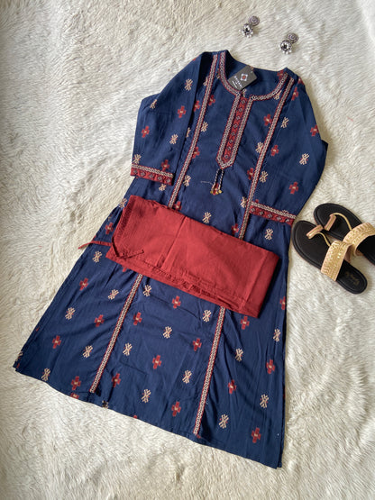 Linen Cotton Aline With Cut Kurti And Palazzo. Cotton Aline Kurti Sets For Women Online India. Shop the Latest Festive Summer Collection at Shivani Designer Kurti.