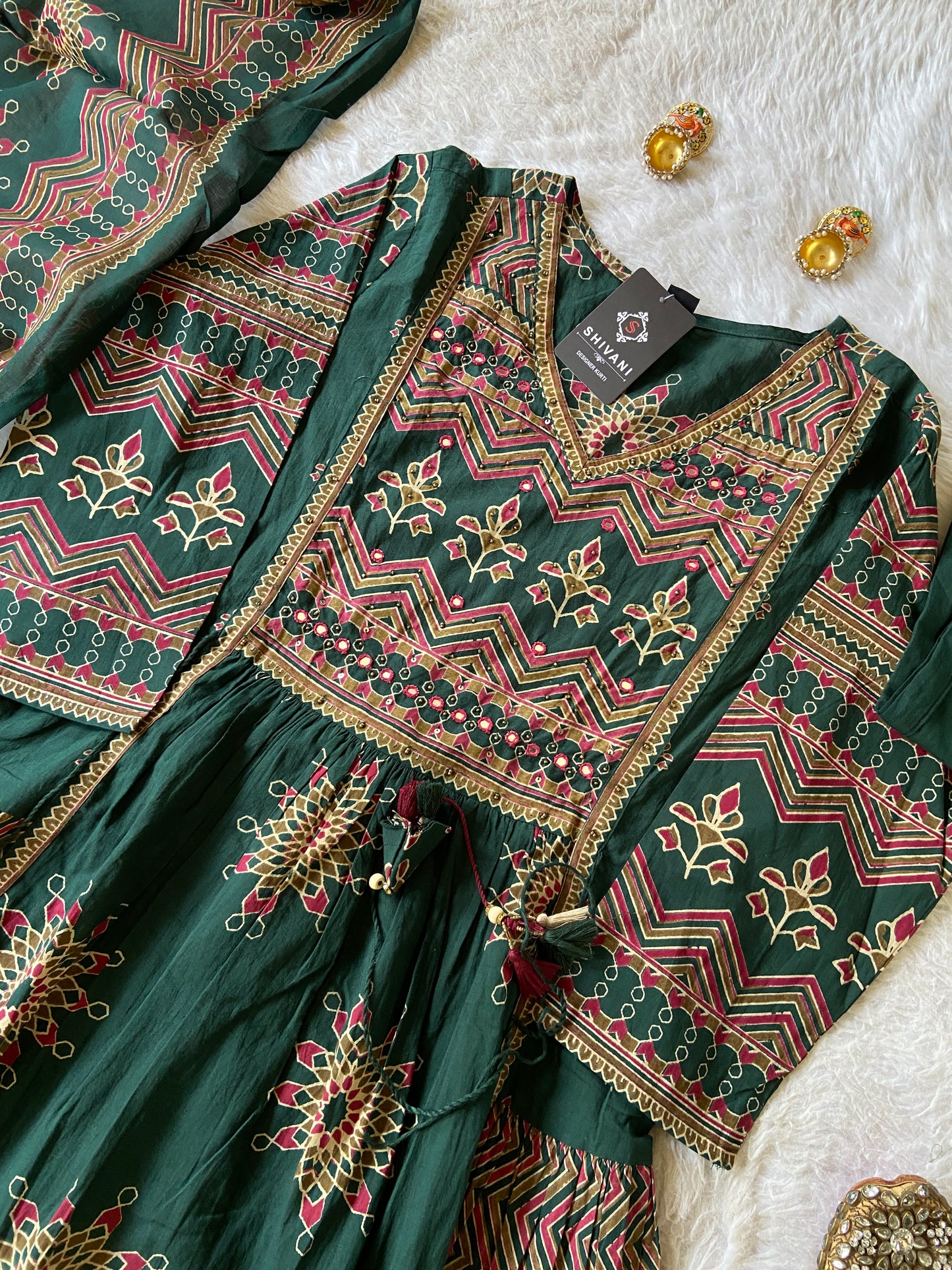 Jaipuri Cotton Anarkali Kurti With Pant And Dupatta. Cotton Suit Sets For Women Online India. Shop the Latest Festive Summer Collection at Shivani Designer Kurti.