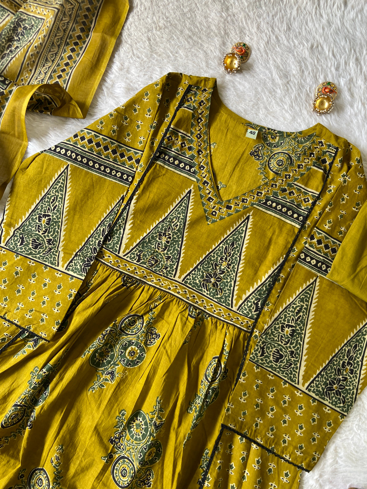 Jaipuri Cotton Aline Kurti, Pant And Dupatta. Cotton Suits Sets For Women Online India. Shop the Latest Festive Summer Collection at Shivani Designer Kurti.
