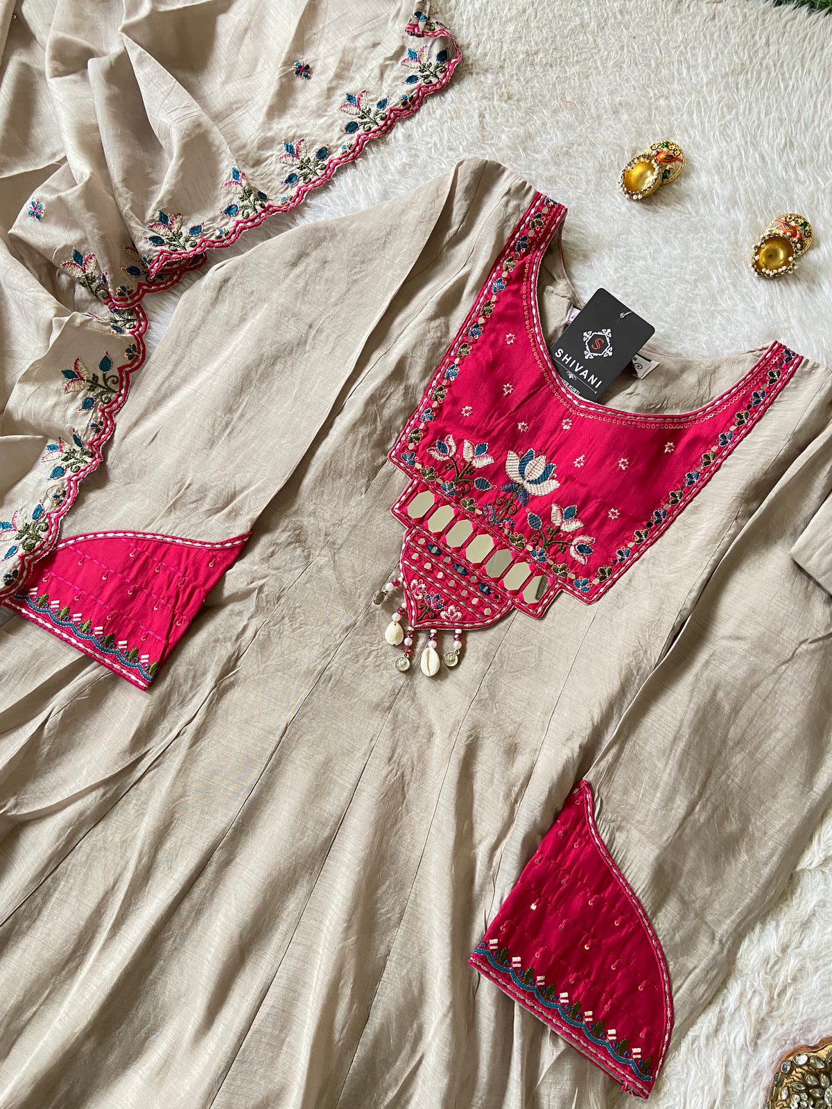 Premium Designer Anarkali Suit. Silk Suit Sets For Women Online India. Shop the Latest Festive Summer Collection at Shivani Designer Kurti.