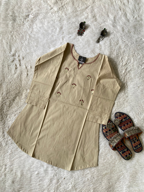 Cotton Short Kurti With Mirror Work. Short Kurti For Women Online India. Shop the Latest Festive Summer Collection at Shivani Designer Kurti.