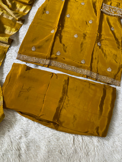 Premium Short Kurti Suit. Silk Short Kurti With Palazzo And Dupatta. Silk Suit Sets For Women Online India. Shop the Latest Festive Summer Collection at Shivani Designer Kurti.