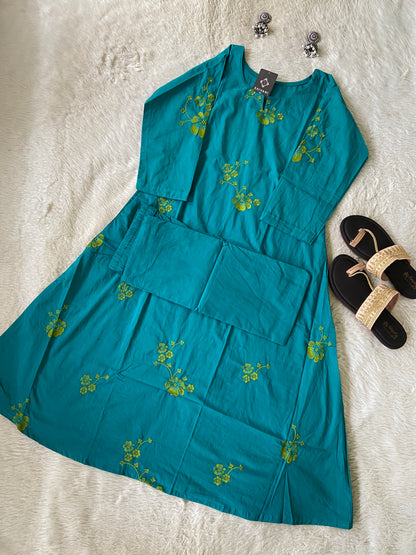 Embroidery Work Cotton Aline Kurti And Palazzo. Cotton Aline Kurti Sets For Women Online India. Shop the Latest Festive Summer Collection at Shivani Designer Kurti.