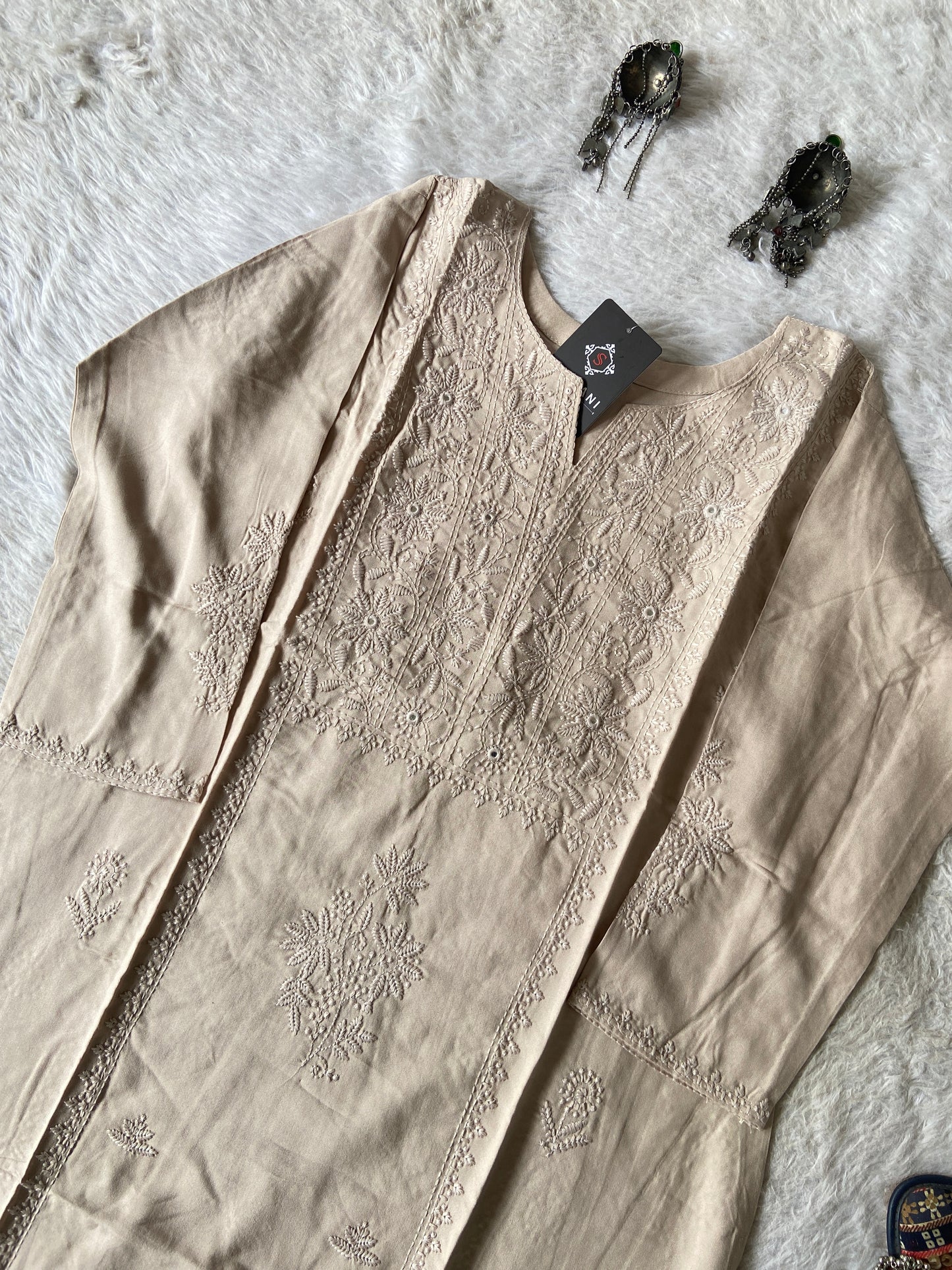 Rayon Straight Lucknowi Chikankari Long Kurti. Rayon Kurti For Women online India. Shop the Latest Festive Summer Collection at Shivani Designer Kurti.