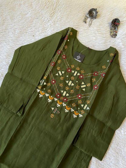 Handwork Straight Silk Kurti. Silk Kurtis For Women Online India. Shop the Latest Festive Summer Collection at Shivani Designer Kurti.