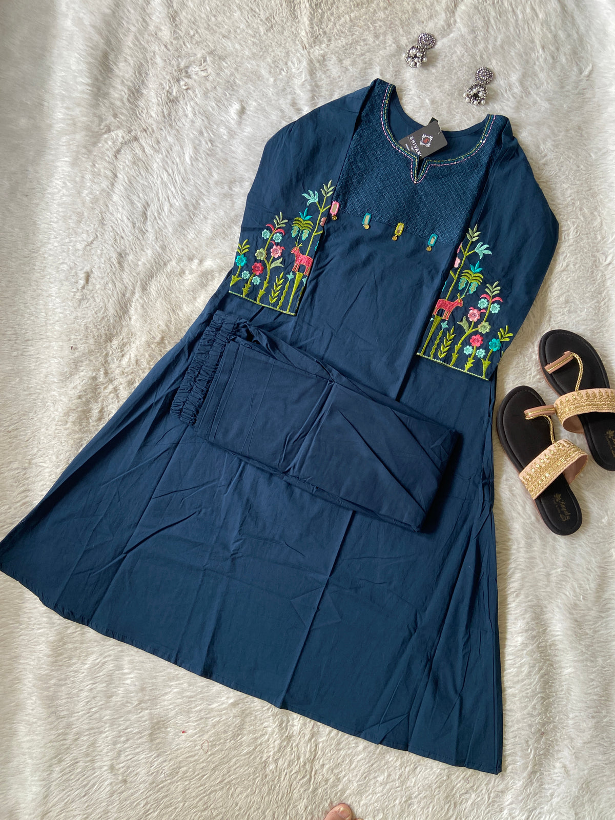 Embroidery Work Cotton Aline Kurti And Palazzo. Cotton Aline Kurti Sets For Women Online India. Shop the Latest Festive Summer Collection at Shivani Designer Kurti.