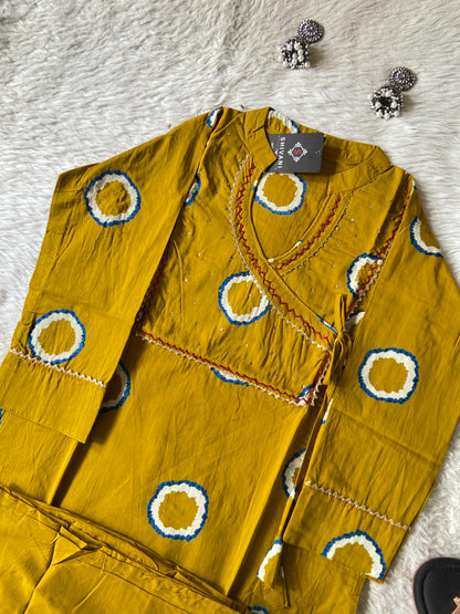 Cotton Angarakha Kurti And Palazzo. Cotton Kurtis Sets For Women Online India. Shop the Latest Festive Summer Collection at Shivani Designer Kurti.