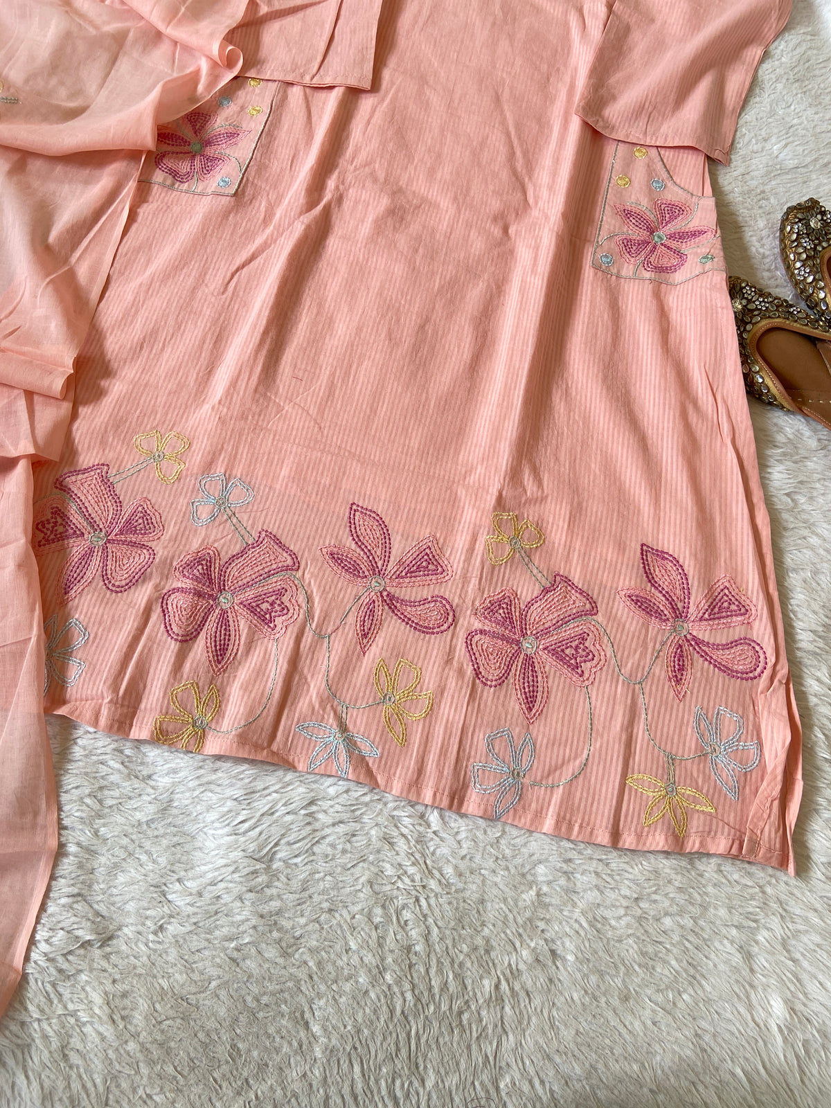 Mirror Work Cotton Straight Cut Kurti With Pant And Dupatta. Cotton Suit Sets For Women Online India. Shop the Latest Festive Summer Collection at Shivani Designer Kurti.