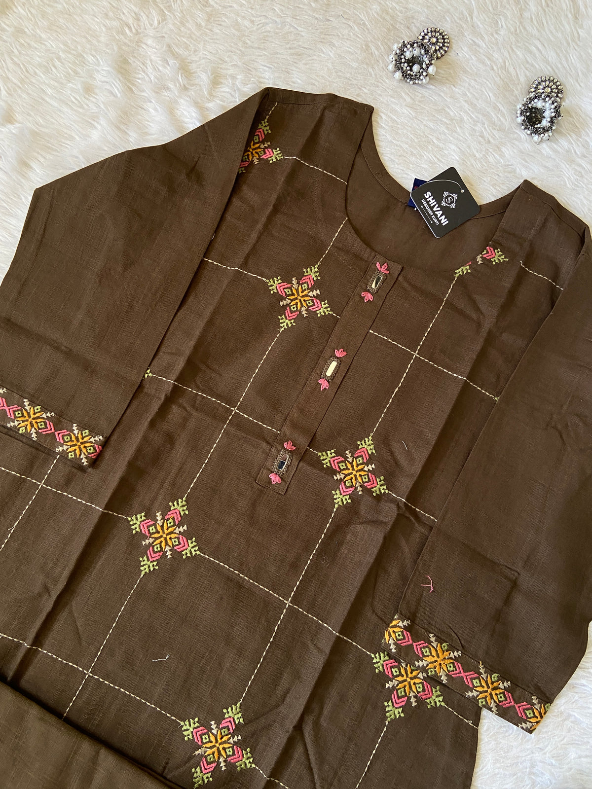Embroidery Work Cotton Straight Cut Kurti With Palazzo. Cotton Kurti Sets For Women Online India. Shop the Latest Festive Summer Collection at Shivani Designer Kurti.