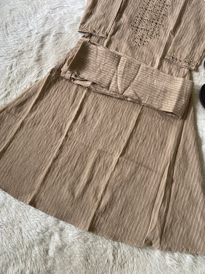 Mirror Work Aline Kurti And Palazzo. Aline Kurti Sets For Women Online India. Shop the Latest Festive Summer Collection at Shivani Designer Kurti.