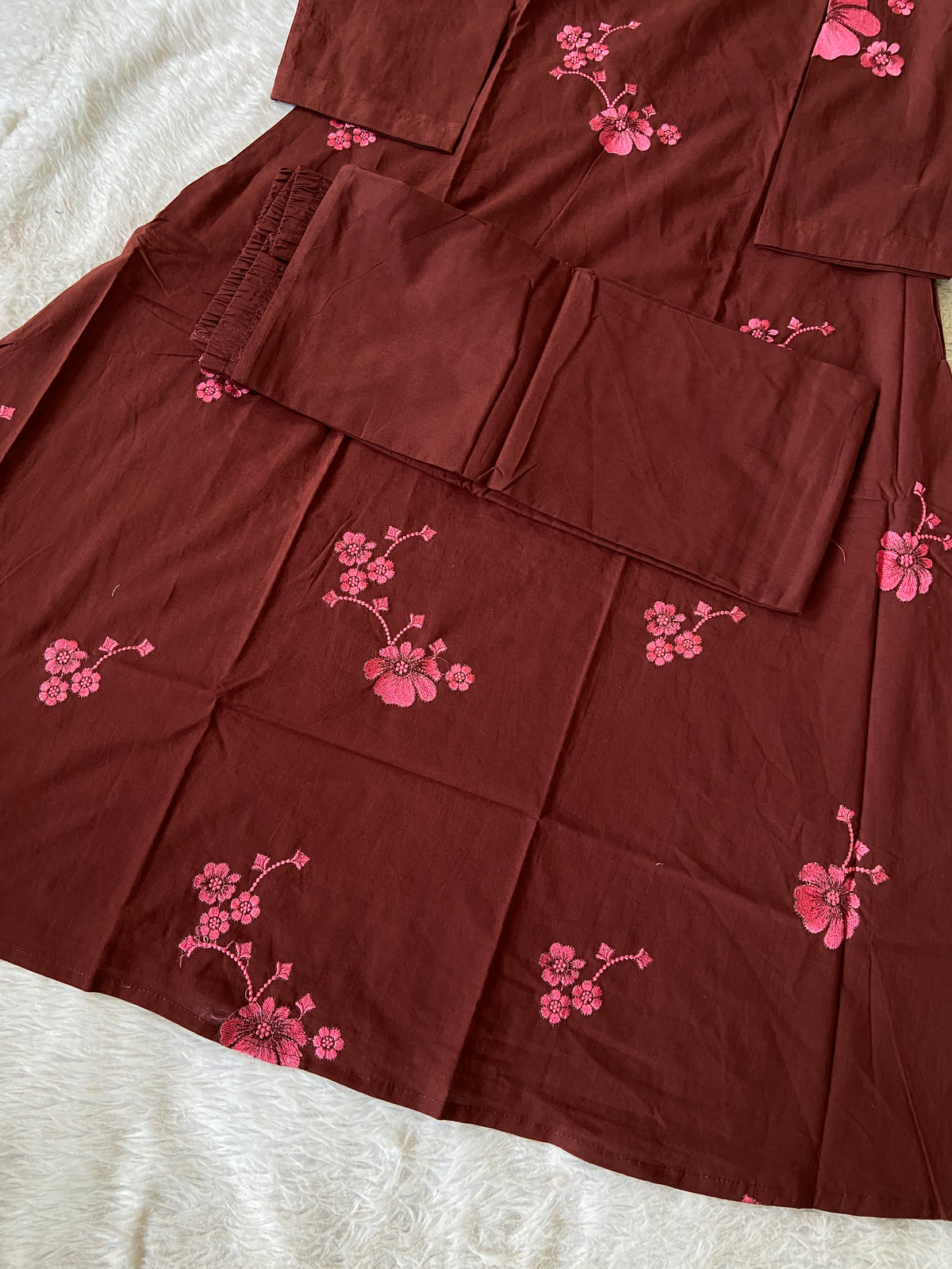 Embroidery Work Cotton Aline Kurti And Palazzo. Cotton Aline Kurti Sets For Women Online India. Shop the Latest Festive Summer Collection at Shivani Designer Kurti.