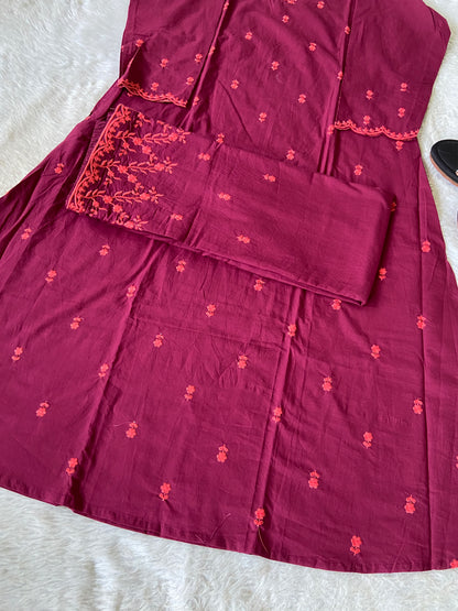 Embroidery Work Cotton Aline Kurti And Palazzo. Cotton Aline Kurti Sets For Women Online India. Shop the Latest Festive Summer Collection at Shivani Designer Kurti.