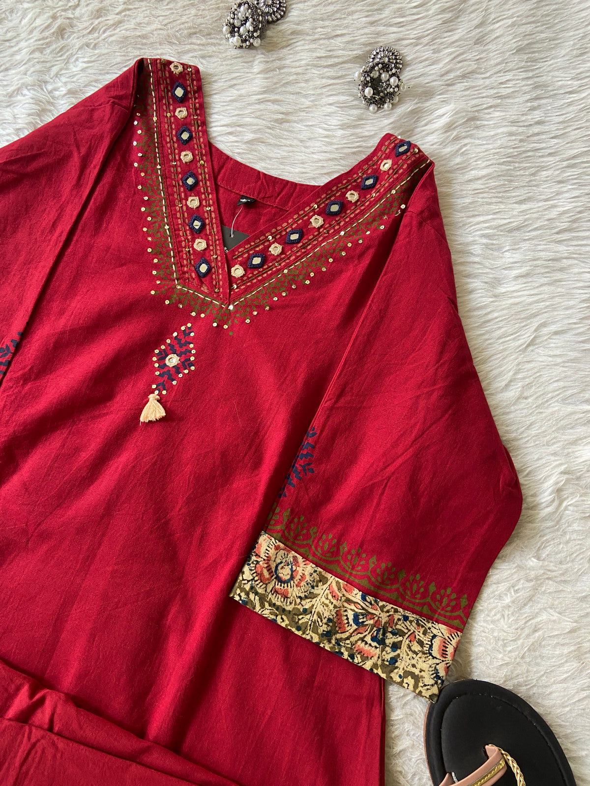 Mirror Work Aline Cotton Kurti And Palazzo (Gamthi Pair). Cotton Kurti Sets For Women Online India. Shop the Latest Festive Summer Collection at Shivani Designer Kurti.