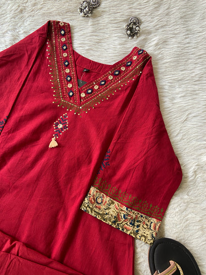 Mirror Work Aline Cotton Kurti And Palazzo (Gamthi Pair). Cotton Kurti Sets For Women Online India. Shop the Latest Festive Summer Collection at Shivani Designer Kurti.