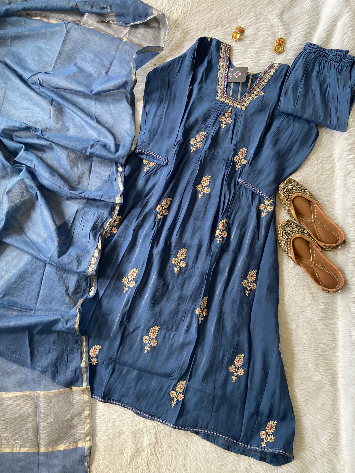Designer Aline Kurti Palazzo And Dupatta. Silk Suit Sets For Women Online India. Shop the Latest Festive Summer Collection at Shivani Designer Kurti.