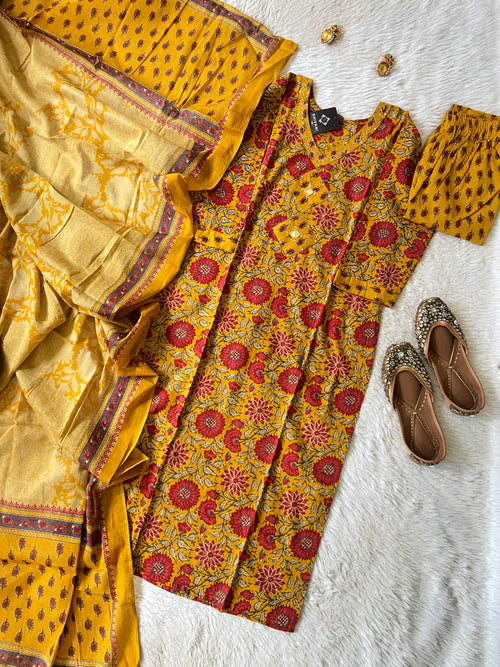 Jaipuri Print Cotton Straight Cut Kurti With Pant And Dupatta. Cotton Suit Sets For Women Online India. Shop the Latest Festive Summer Collection at Shivani Designer Kurti.