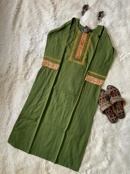 Beautiful Patch Work, Gamthi Work Cotton StraightCut Kurti For Women