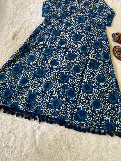 Cotton Midi, Cotton Aline Kurti With Mirror Work (Gamthi Kurti). Cotton Kurti For Women online India. Shop the Latest Festive Summer Collection at Shivani Designer Kurti.