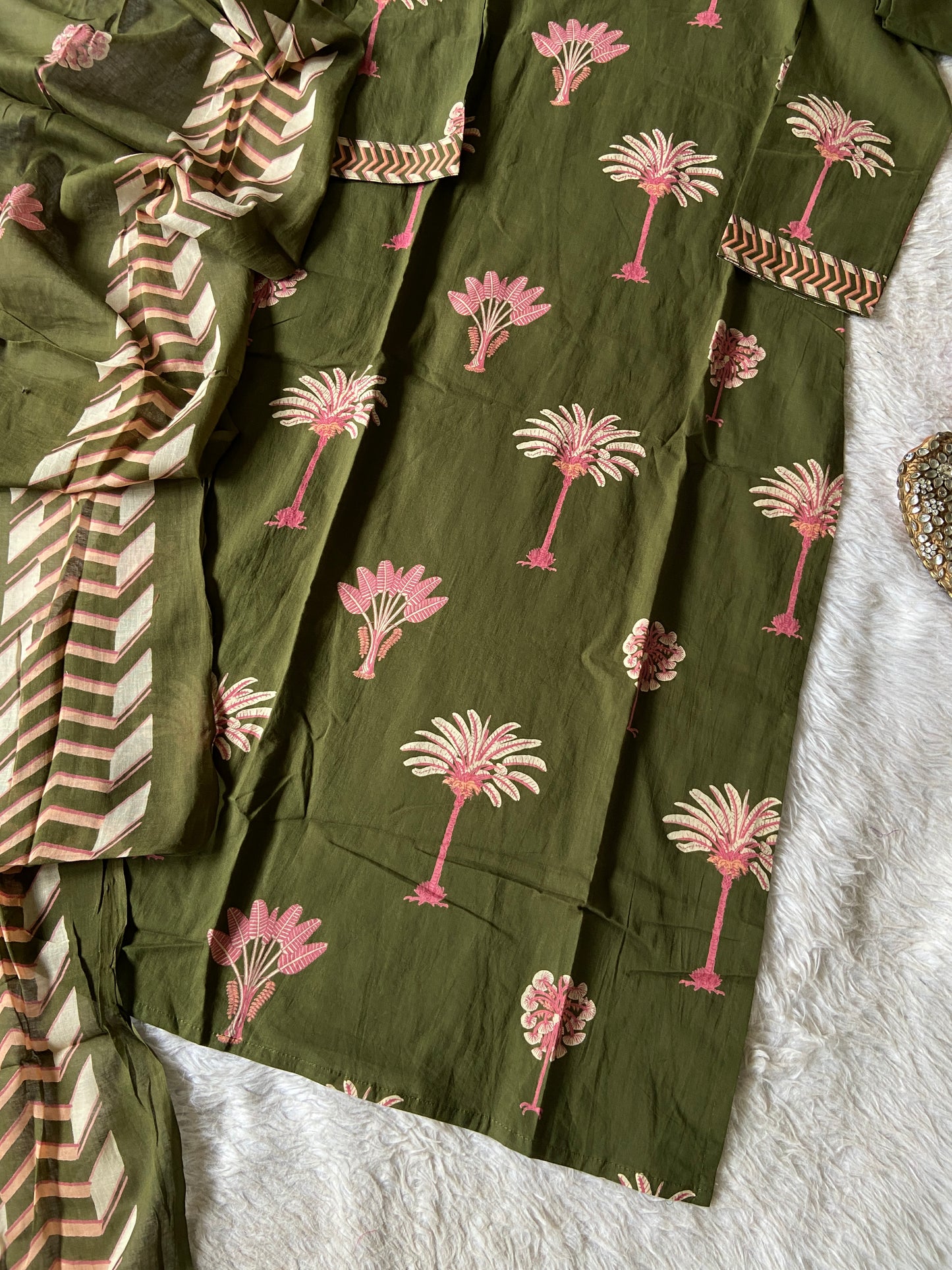 Cotton Straight Cut Kurti With Palazzo And Dupatta. Cotton Suit Sets For Women Online India. Shop the Latest Festive Summer Collection at Shivani Designer Kurti.