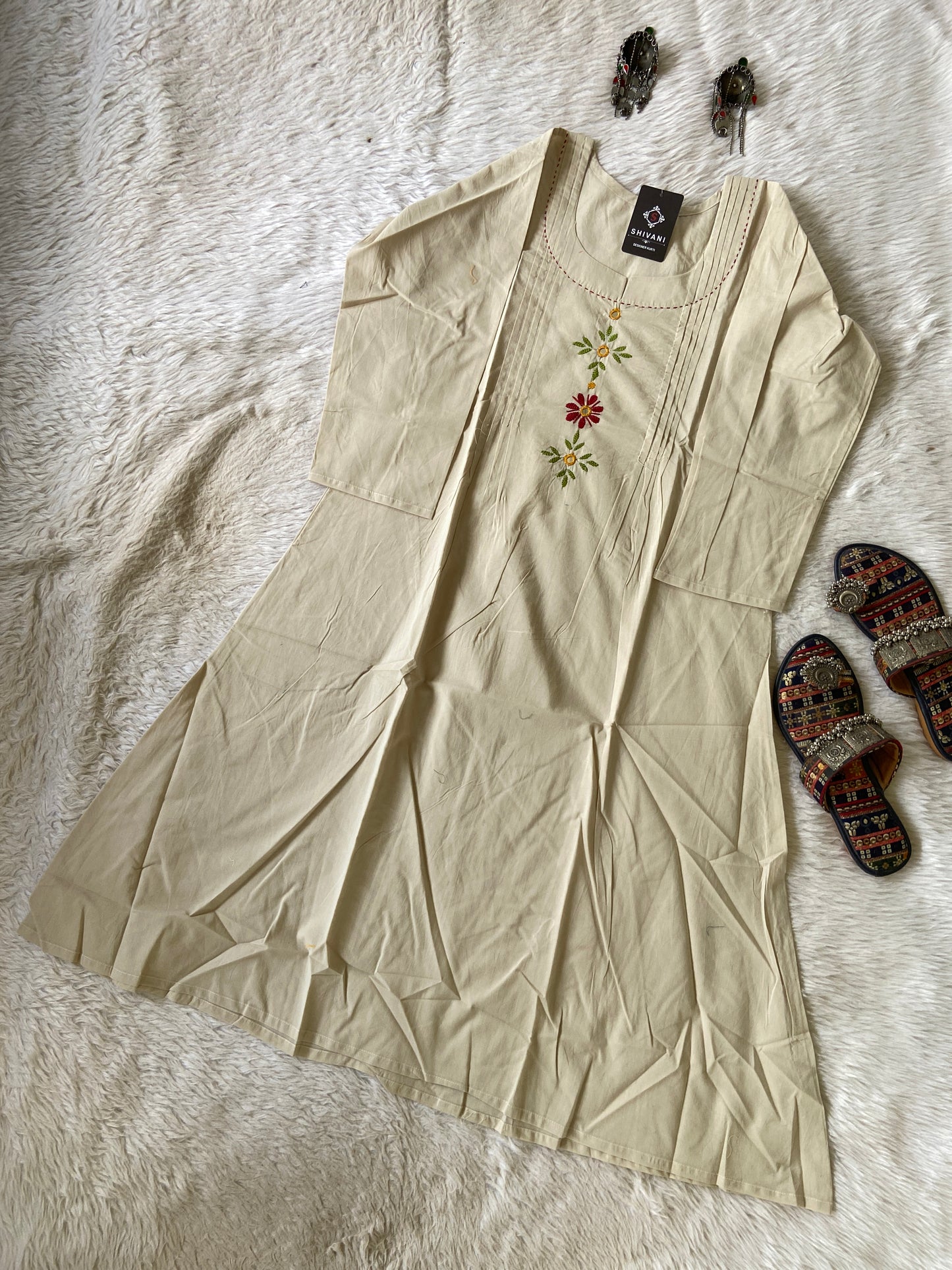 Midi Cotton Aline Kurti. Cotton Kurtis For Women Online India. Shop the Latest Festive Summer Collection at Shivani Designer Kurti.