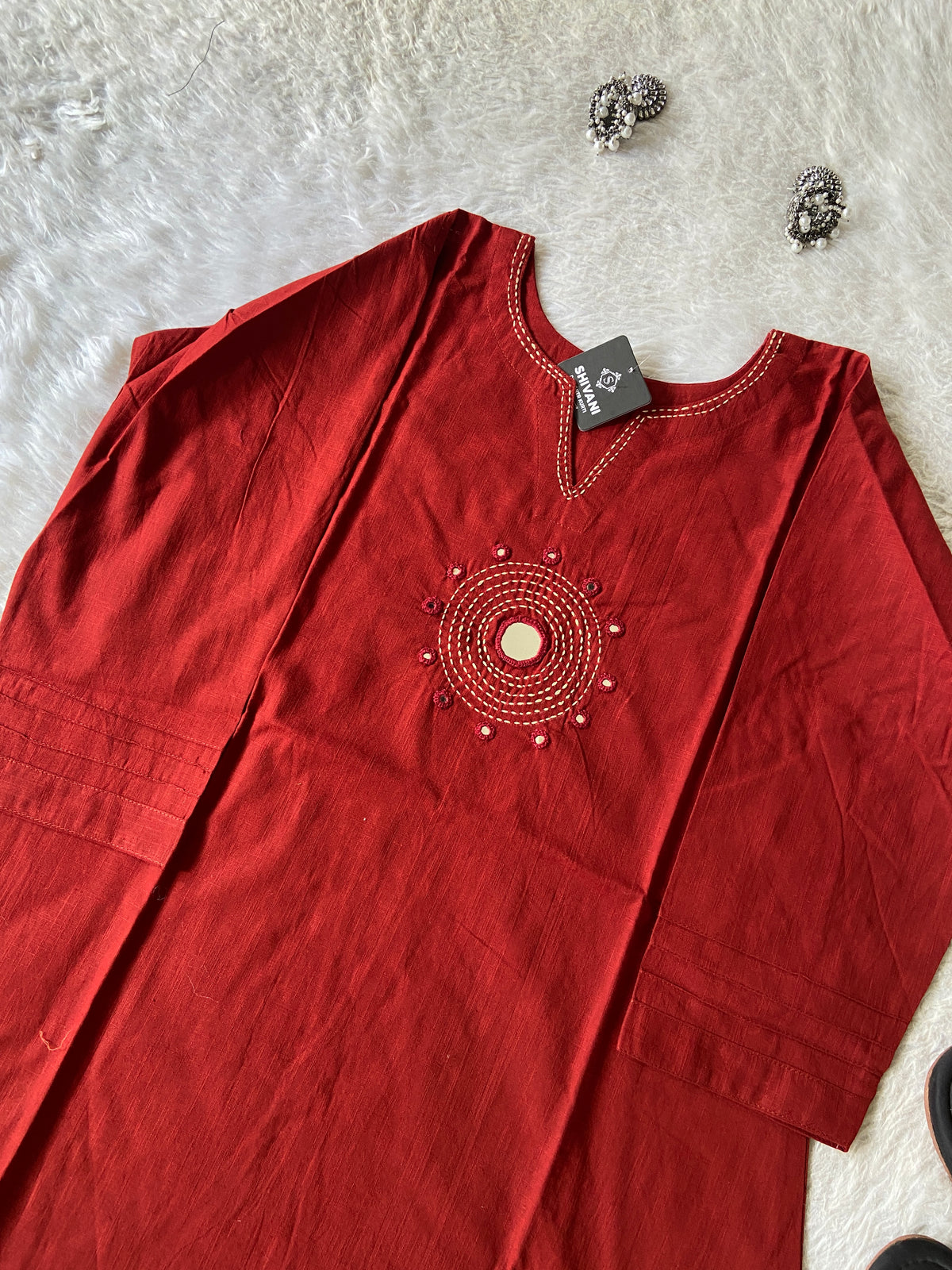 Mirror Work Cotton Co-ord Set With Palazzo. Cotton Co-ord Sets For Women Online India. Shop the Latest Festive Summer Collection at Shivani Designer Kurti.