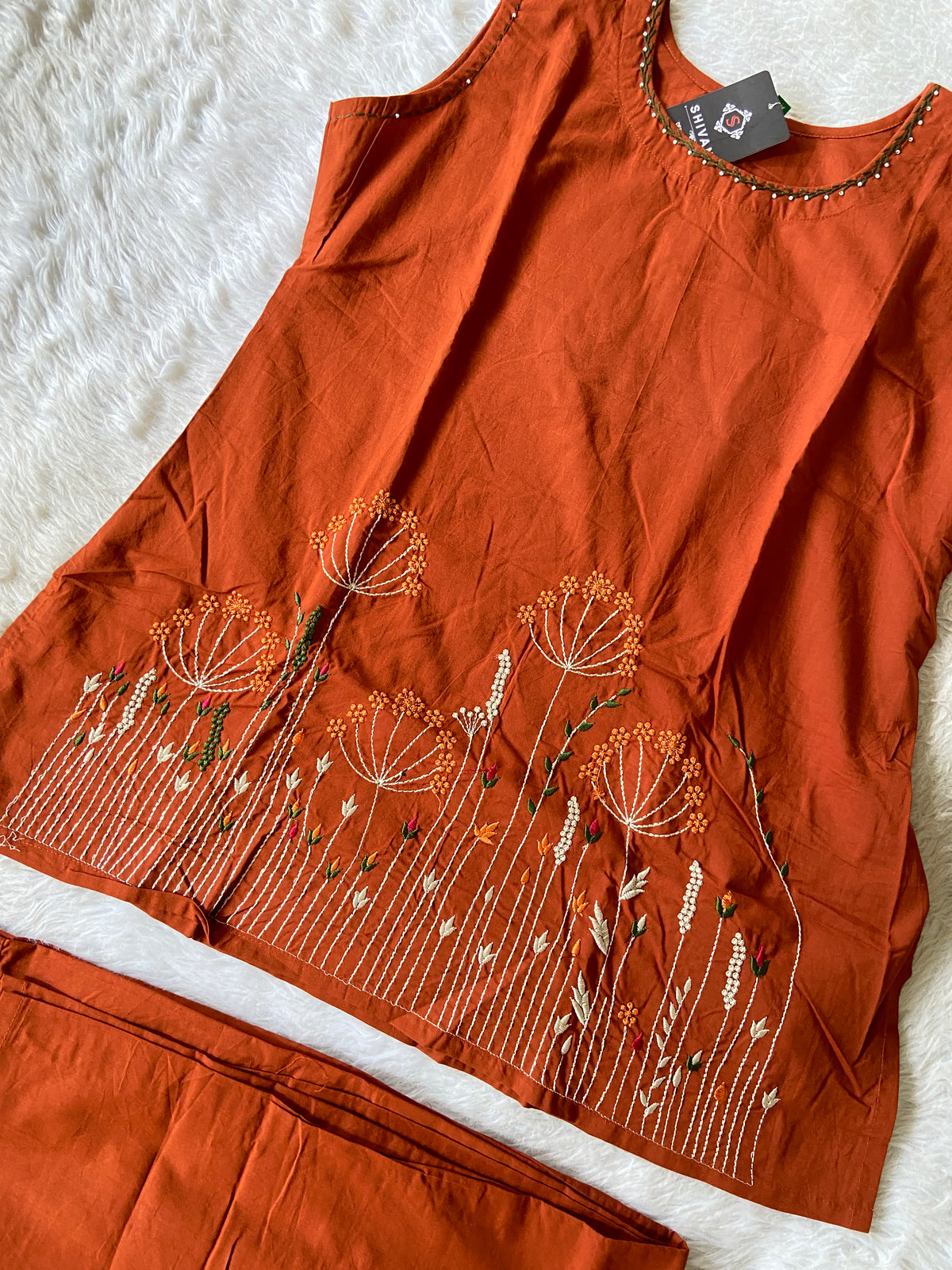 Premium Cotton Co-ord Set With Palazzo. Cotton Co-ord Sets For Women Online India. Shop the Latest Festive Summer Collection at Shivani Designer Kurti.