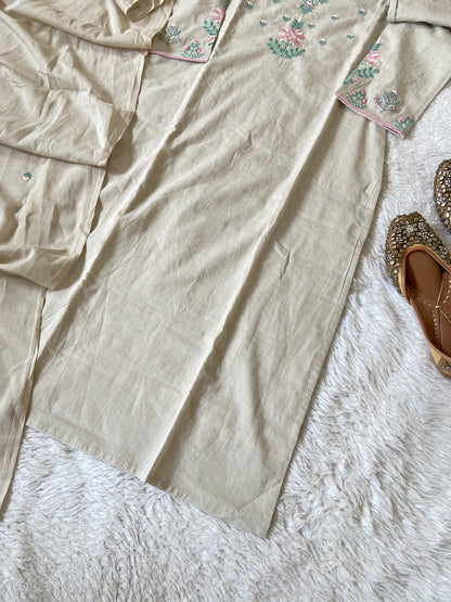 Embroidery Work Cotton Straight Cut Kurti With Pant And Dupatta. Cotton Suit Sets For Women Online India. Shop the Latest Festive Summer Collection at Shivani Designer Kurti.