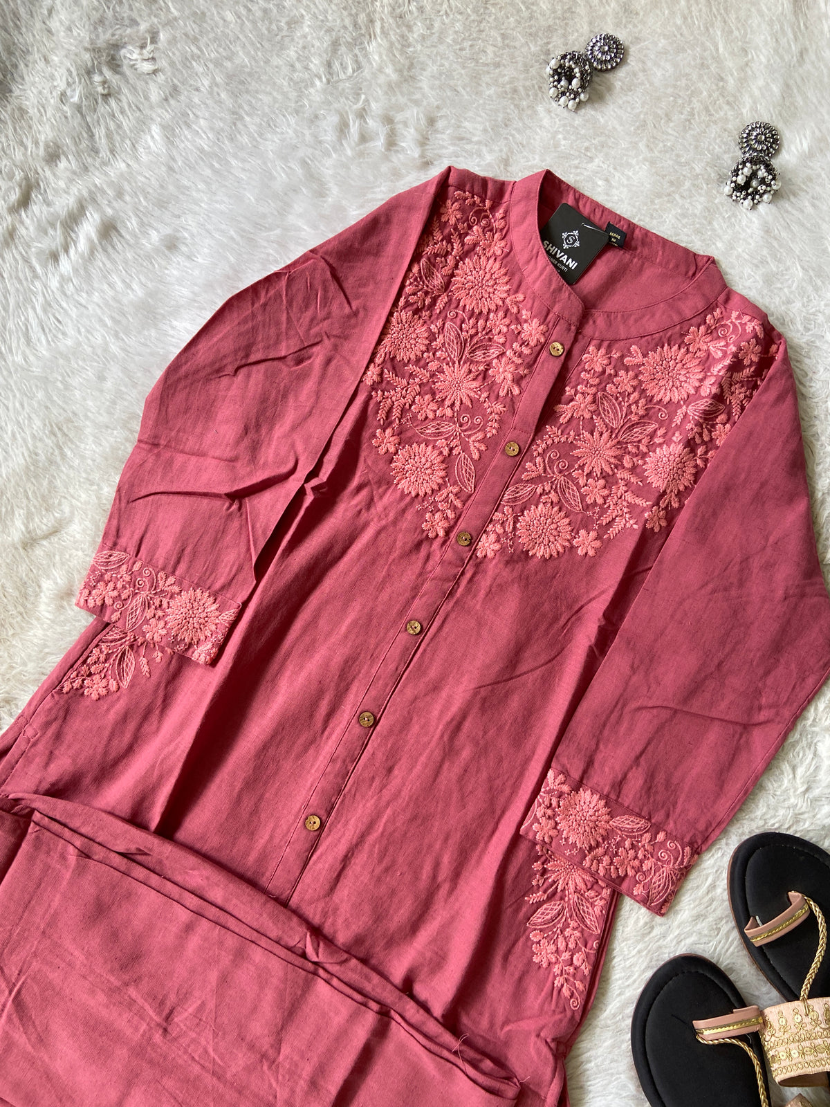 lakhnavi Aline Kurti With Palazzo. Cotton Kurti Sets For Women Online India. Shop the Latest Festive Summer Collection at Shivani Designer Kurti.