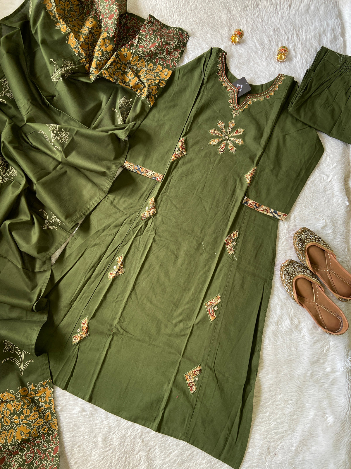 Aplic Work Cotton Aline Kurti, Palazzo And Block Printed Dupatta (Gamthi Pair). Cotton Suit Sets For Women Online India. Shop the Latest Festive Summer Collection at Shivani Designer Kurti.