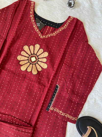 Cotton Straight Cut Kurti With Pant. Cotton Kurti Sets For Women Online India. Shop the Latest Festive Summer Collection at Shivani Designer Kurti.