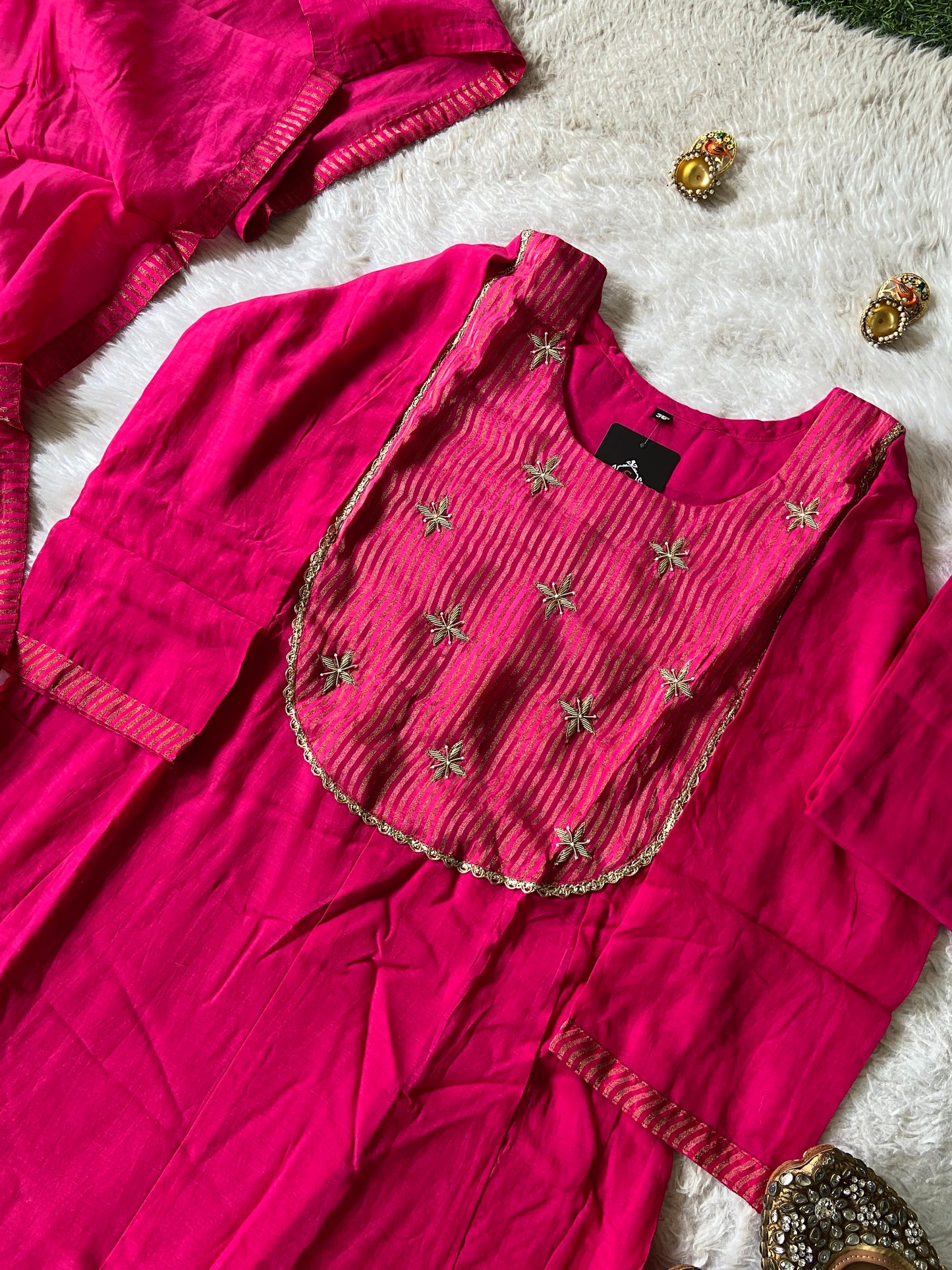 Premium Collection. Banarasi Mul Chanderi Aline Kurti With Pant And Dupatta. Silk Suit Sets For Women Online India. Shop the Latest Festive Summer Collection at Shivani Designer Kurti.