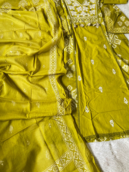 Jaipuri Print Cotton Aline Kurti With Palazzo And Dupatta.. Cotton Suit Sets For Women Online India. Shop the Latest Festive Summer Collection at Shivani Designer Kurti.